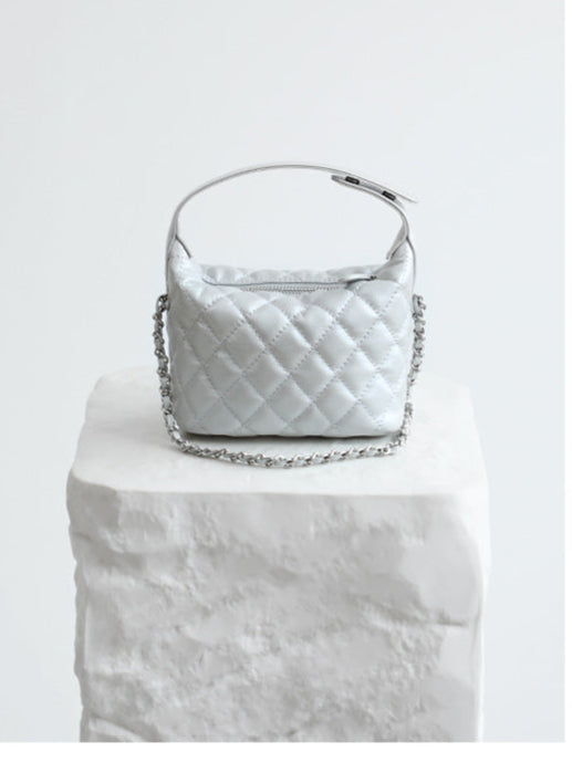 The Lunch Hour Luxe