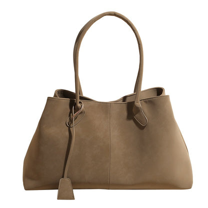 The Statement Tote