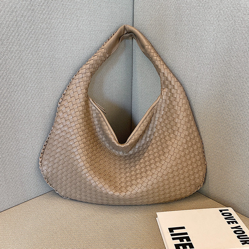 The Woven Shoulder Bag