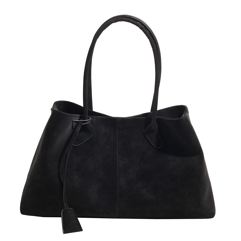 The Statement Tote